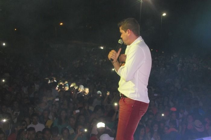 Bonde do Vaqueiro e Forró Molejo finalizam a última noite de festejos no Bairro Baixa - Imagem 2
