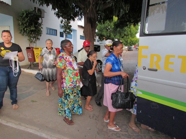 Moradores de Ipiranga Participam do Programa Olhar BEM - Imagem 2