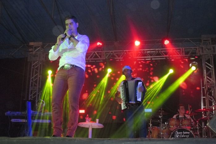 Bonde do Vaqueiro e Forró Molejo finalizam a última noite de festejos no Bairro Baixa - Imagem 11