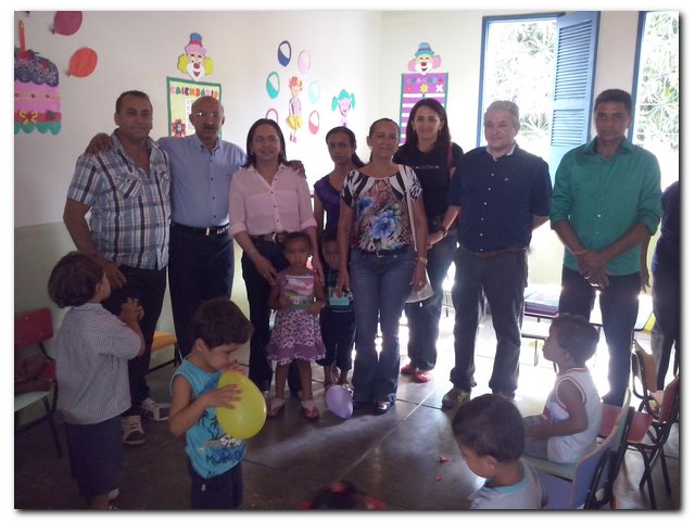 Escola Adamir Leal agora funcionará como Creche - Imagem 12