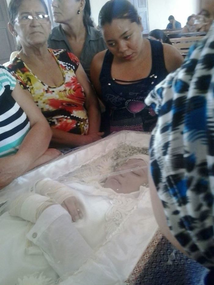 Familiares e Amigos dão o Último Adeus a Gercineide Monteiro primeira Dama de Lagoa do Sitio - Imagem 1