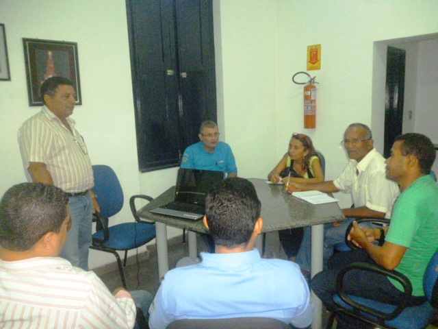 Servidores do SAAE de Campo Maior terão plano de cargos e salários - Imagem 1