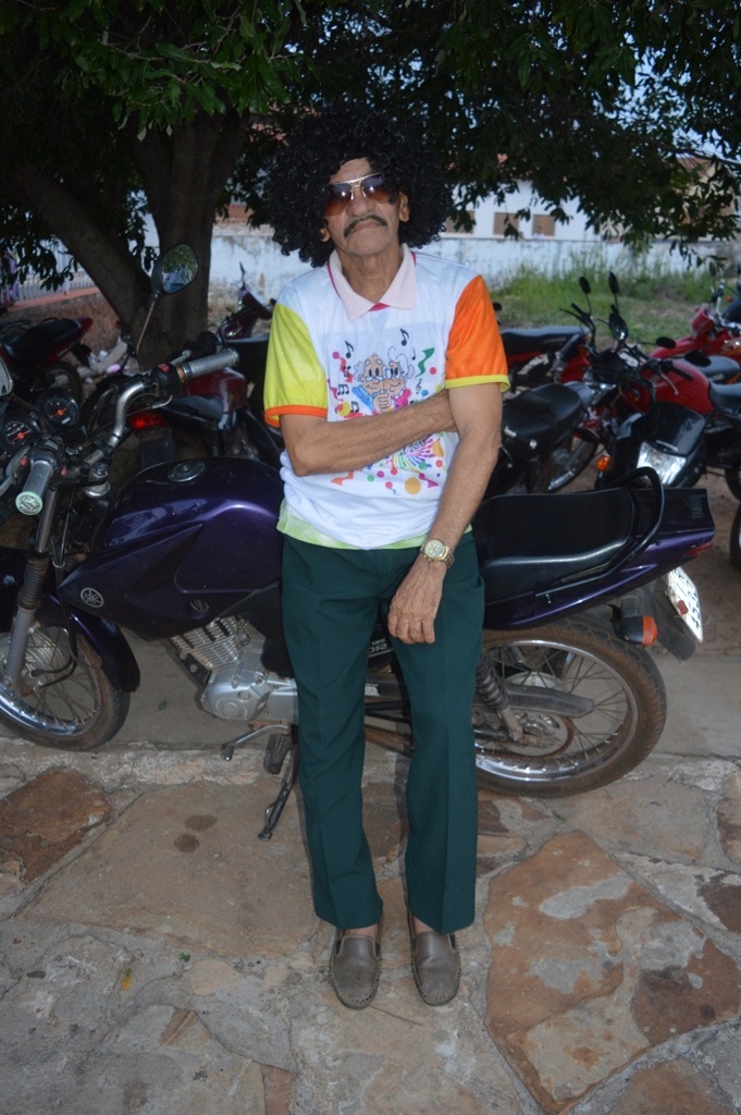 Idosos animam no Bloco Balança mas não Cai no carnaval 2015 - Imagem 41