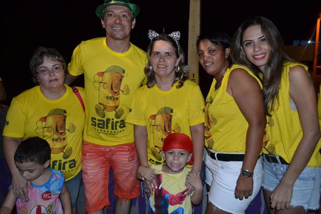 Venicio do Ó e prefeitos da região participam do corso em Valença   - Imagem 62