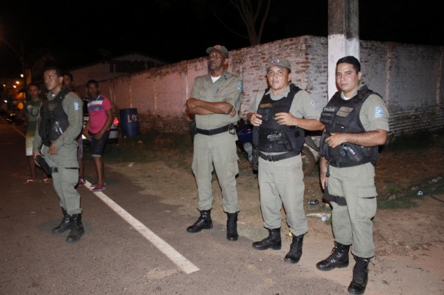 Mais de 1.500 pessoas participaram da festa de carnaval em Miguel Alves  - Imagem 18