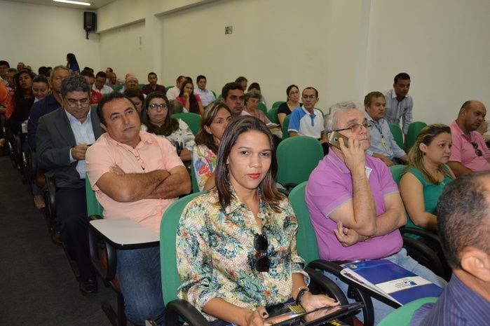 Prefeito Zé Resende participa da Assembleia Geral Extraordinária da APPM - Imagem 4
