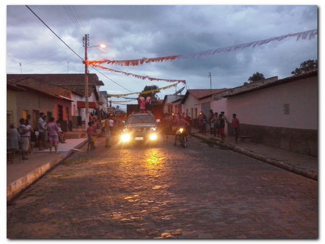 Desfile dos Blocos Só Amigos e Bota pra Moer animam o carnaval em Inhuma - Imagem 24