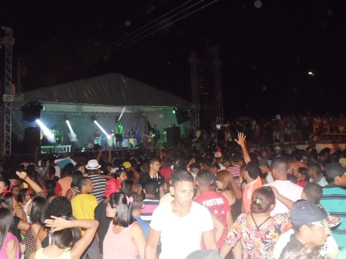 Veja cobertura da primeira noite do carnaval em União; fotos! - Imagem 21