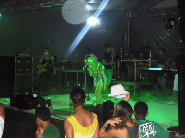 Veja cobertura da primeira noite do carnaval em União; fotos! - Imagem 29