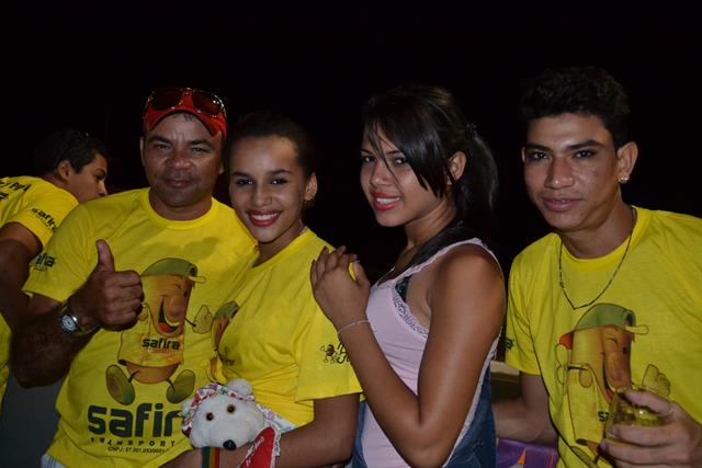 Venicio do Ó e prefeitos da região participam do corso em Valença   - Imagem 61