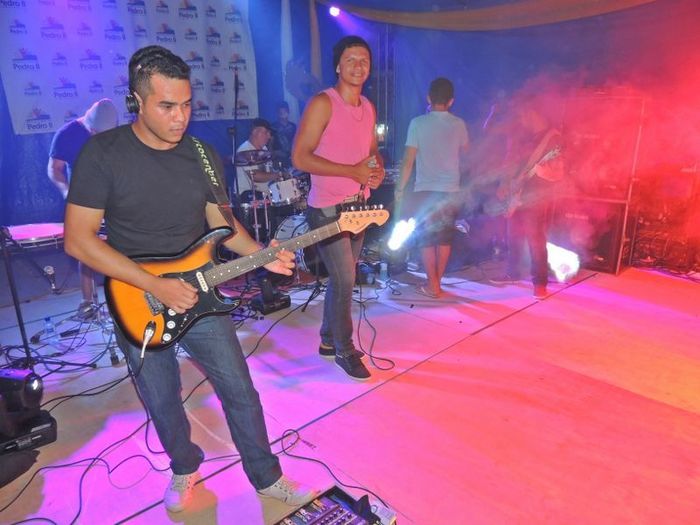 Quase 10 Mil pessoas estavam no corrador da folia da 2ª noite de carnaval - Imagem 13