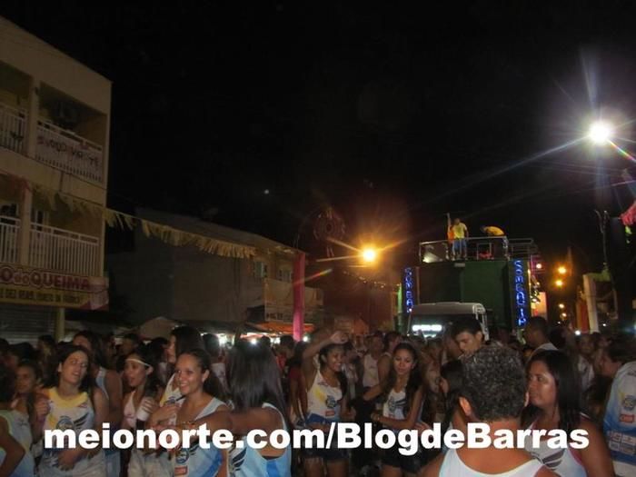 2º Dia de Carnaval em Barras supera expectativas - Imagem 78