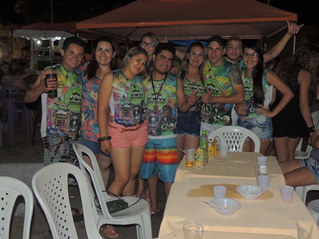 Público surpreende na primeira noite de Carnaval de Pedro II - Imagem 34