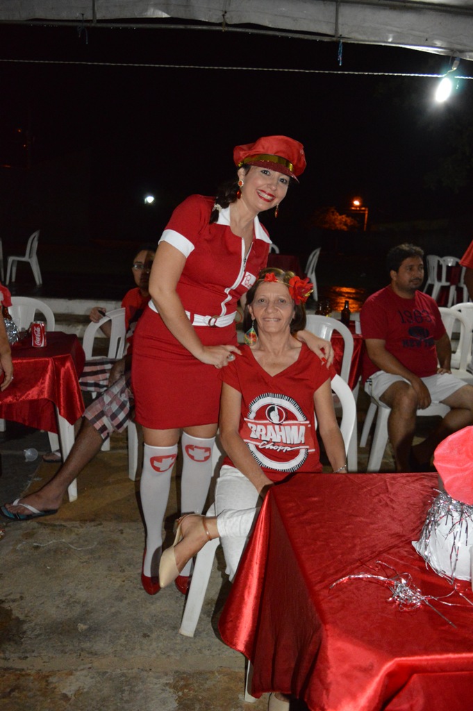 Sucesso no IV Baile Vermelho e Branco - Imagem 30