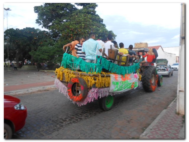 Desfile do Bloco “Vai Quem Quer” e o Corso - Imagem 47