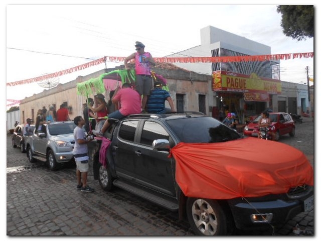 Desfile do Bloco “Vai Quem Quer” e o Corso - Imagem 32