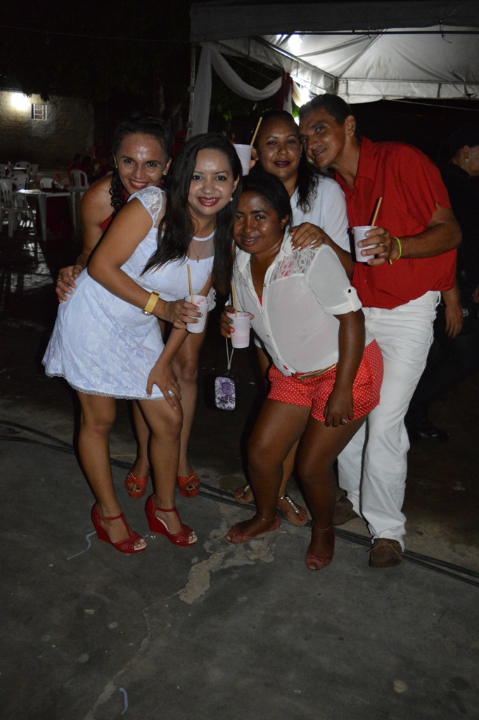 Sucesso no IV Baile Vermelho e Branco - Imagem 66