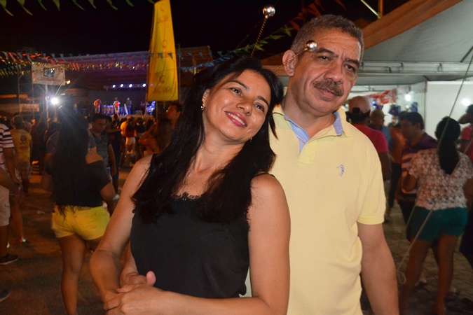 Badalaiê leva público ao delírio no 3º dia de folia em Campo Maior - Imagem 9