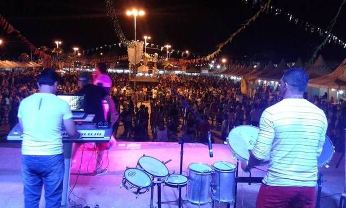 Badalaiê leva público ao delírio no 3º dia de folia em Campo Maior - Imagem 1
