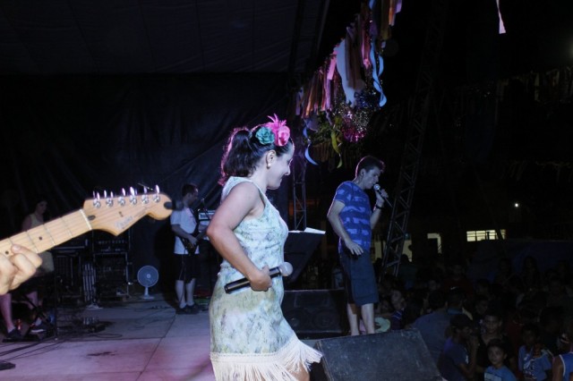 Blocos de rua animam segundo dia de carnaval em Miguel Alves - Imagem 22