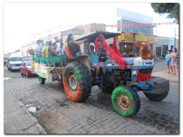 Desfile do Bloco “Vai Quem Quer” e o Corso - Imagem 46