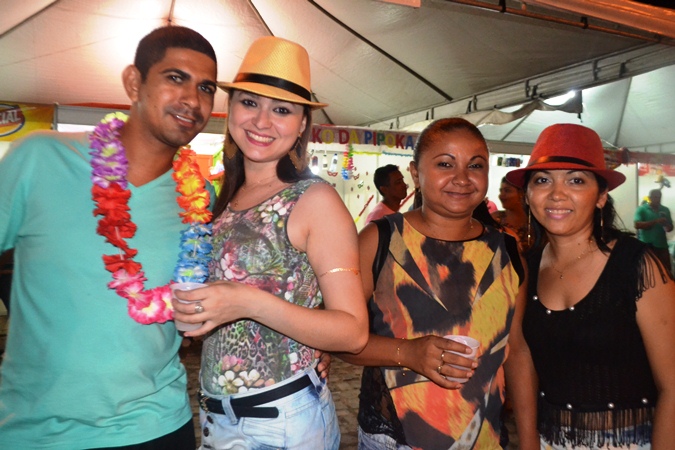 Badalaiê leva público ao delírio no 3º dia de folia em Campo Maior - Imagem 4