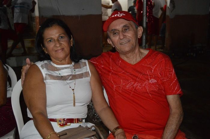 Sucesso no IV Baile Vermelho e Branco - Imagem 25