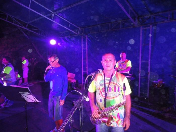 DRAGÕES ANIMOU A 1ª NOITE DE CARNAVAL - Imagem 16