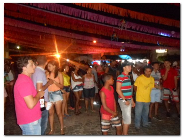 Última noite de Carnaval em Inhuma contou com grande participação de foliões - Imagem 4
