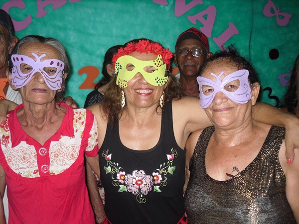 Idosos de Pimenteiras ganham baile de carnaval  - Imagem 15