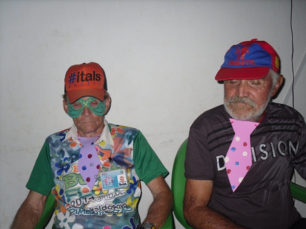 Idosos de Pimenteiras ganham baile de carnaval  - Imagem 2