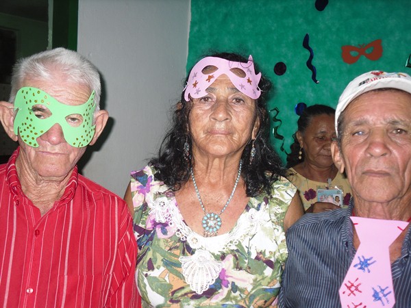 Idosos de Pimenteiras ganham baile de carnaval  - Imagem 16