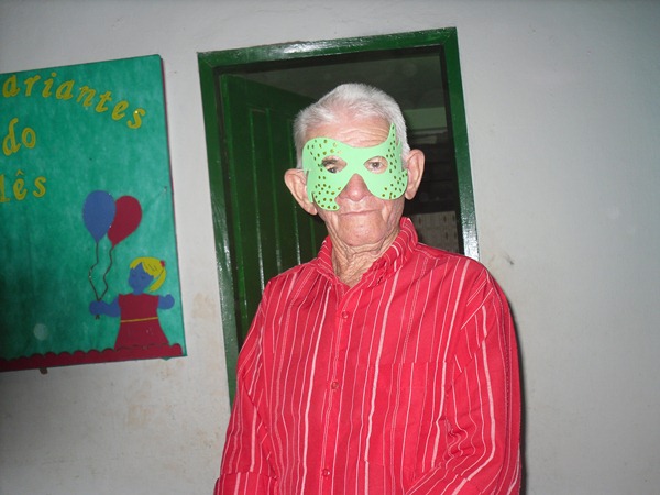 Idosos de Pimenteiras ganham baile de carnaval  - Imagem 18