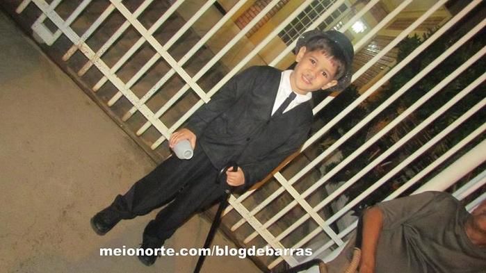 Alegria e descontração no tradicional 'Bloco dos Sujos' - Imagem 76