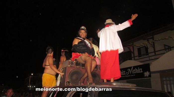 Alegria e descontração no tradicional 'Bloco dos Sujos' - Imagem 22