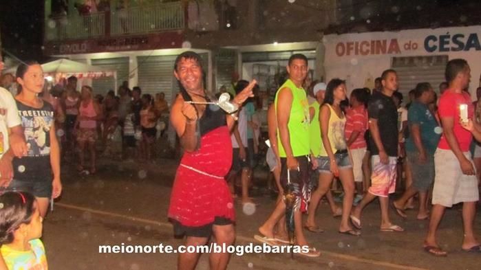 Alegria e descontração no tradicional 'Bloco dos Sujos' - Imagem 35