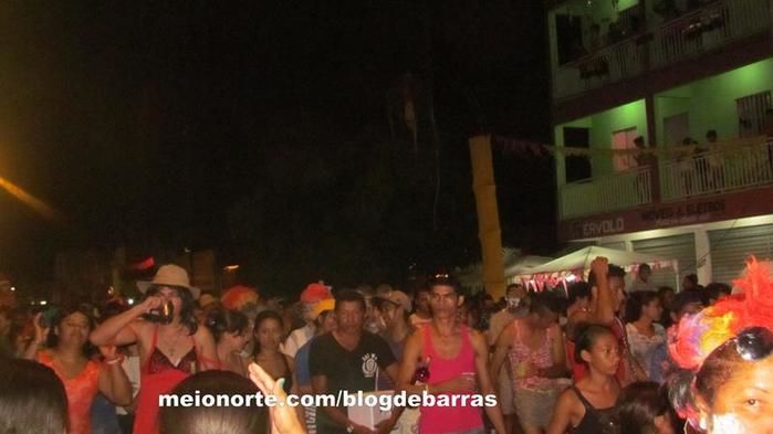 Alegria e descontração no tradicional 'Bloco dos Sujos' - Imagem 39