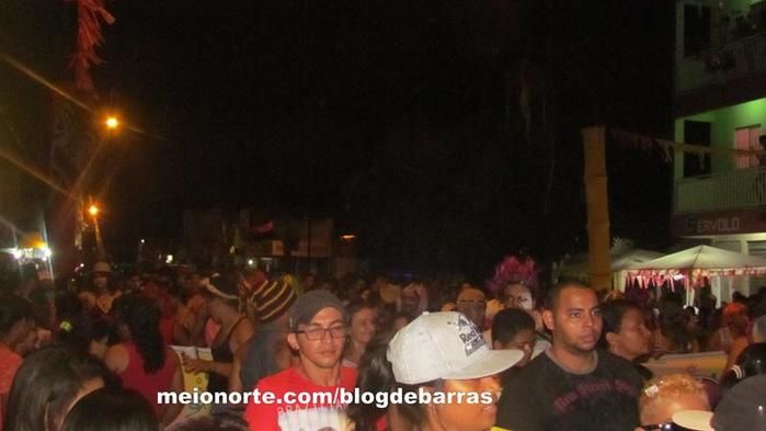 Alegria e descontração no tradicional 'Bloco dos Sujos' - Imagem 40