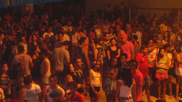 Carnaval em Pimenteiras teve Capilé e Felipe e Banda Envolvente - Imagem 6