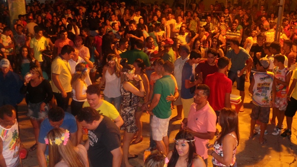 Carnaval em Pimenteiras teve Capilé e Felipe e Banda Envolvente - Imagem 43