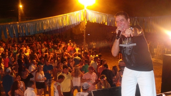 Carnaval em Pimenteiras teve Capilé e Felipe e Banda Envolvente - Imagem 44