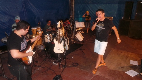 Carnaval em Pimenteiras teve Capilé e Felipe e Banda Envolvente - Imagem 17