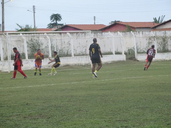 Demerval Lobão vence o time de Curralinhos na abertura do Campeonato dos quarentões em Agricolândia - Imagem 14