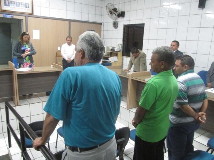 Vereador Luizão Faz sua primeira Sessão como o novo presidente na Câmara municipal de Agricolândia  - Imagem 15