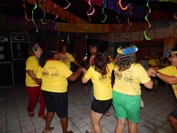 Social realiza Carnaval para os Idosos de Lagoinha - Imagem 24