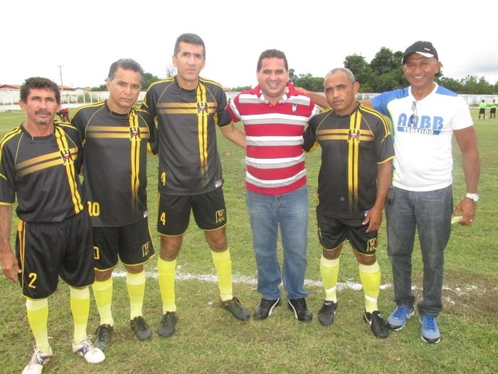 Demerval Lobão vence o time de Curralinhos na abertura do Campeonato dos quarentões em Agricolândia - Imagem 1