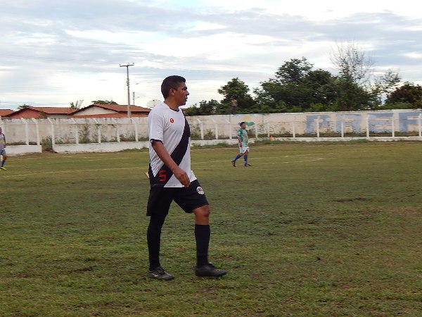 Quarentões de Lagoinha faz estréia com Vitoria  - Imagem 20