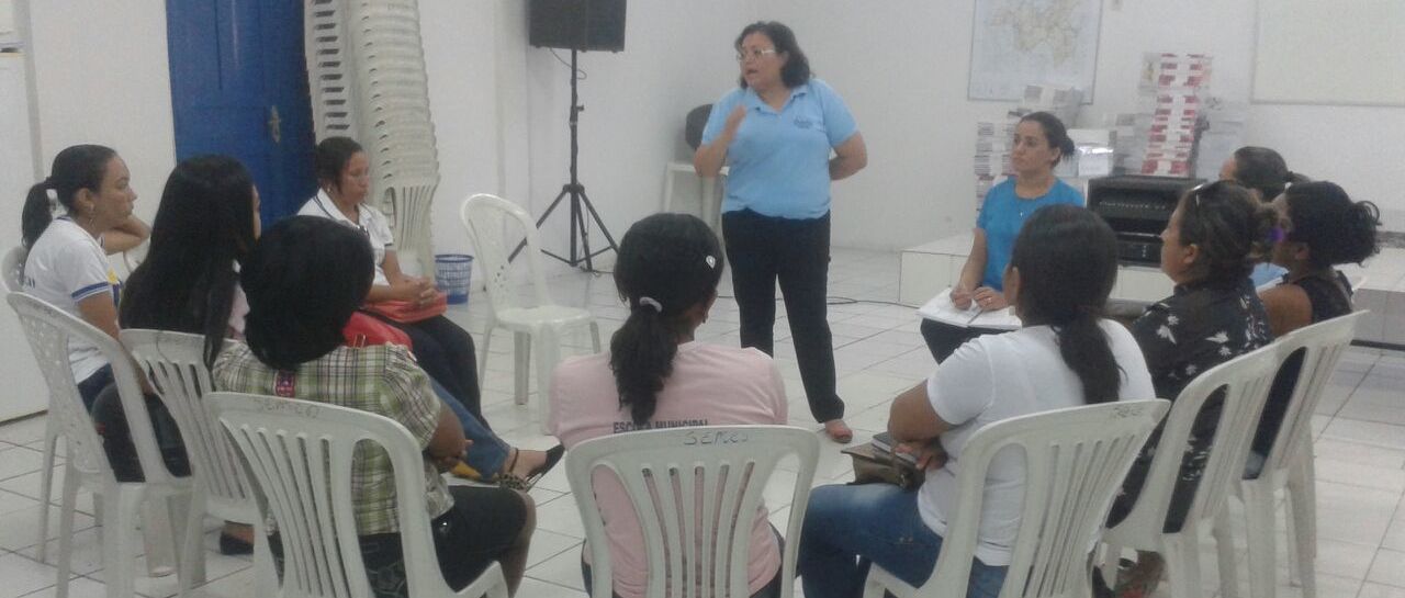 Professores da rede municipal de Oeiras participam de formação para projeto JEPP em 2015