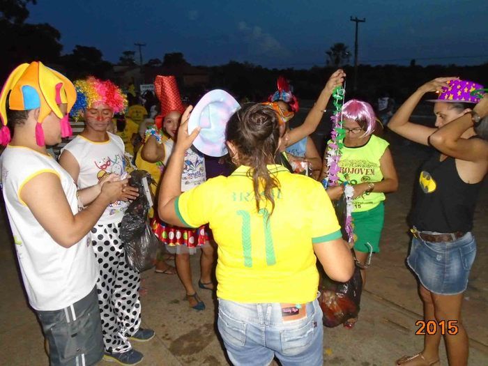 Crianças, adolescentes e idosos do SCFV caem na folia às vésperas do carnaval - Imagem 30