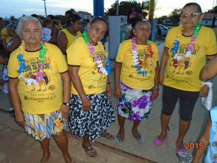 Crianças, adolescentes e idosos do SCFV caem na folia às vésperas do carnaval - Imagem 26